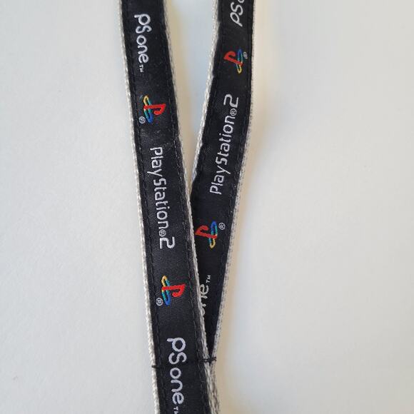 Vintage RARE Official PlayStation 2 PSone BUG Logo PS2/PS1 Employee Lanyard - Picture 3 of 4